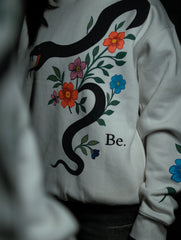 BE WHITE – VENOM HOODIE