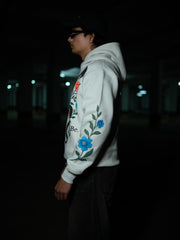 BE WHITE – VENOM HOODIE