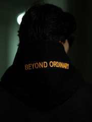 BE RARE – BLACK EDITION HOODIE