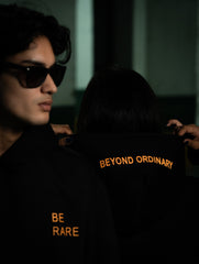 BE RARE – BLACK EDITION HOODIE